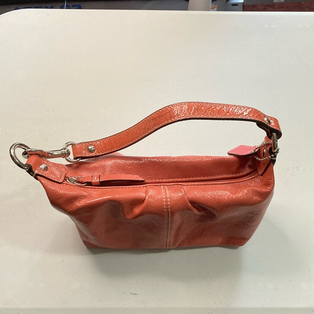 Coach Small Whiskey Brown Pleated Shoulder Bag/Wristlet EXCELLENT CONDITION